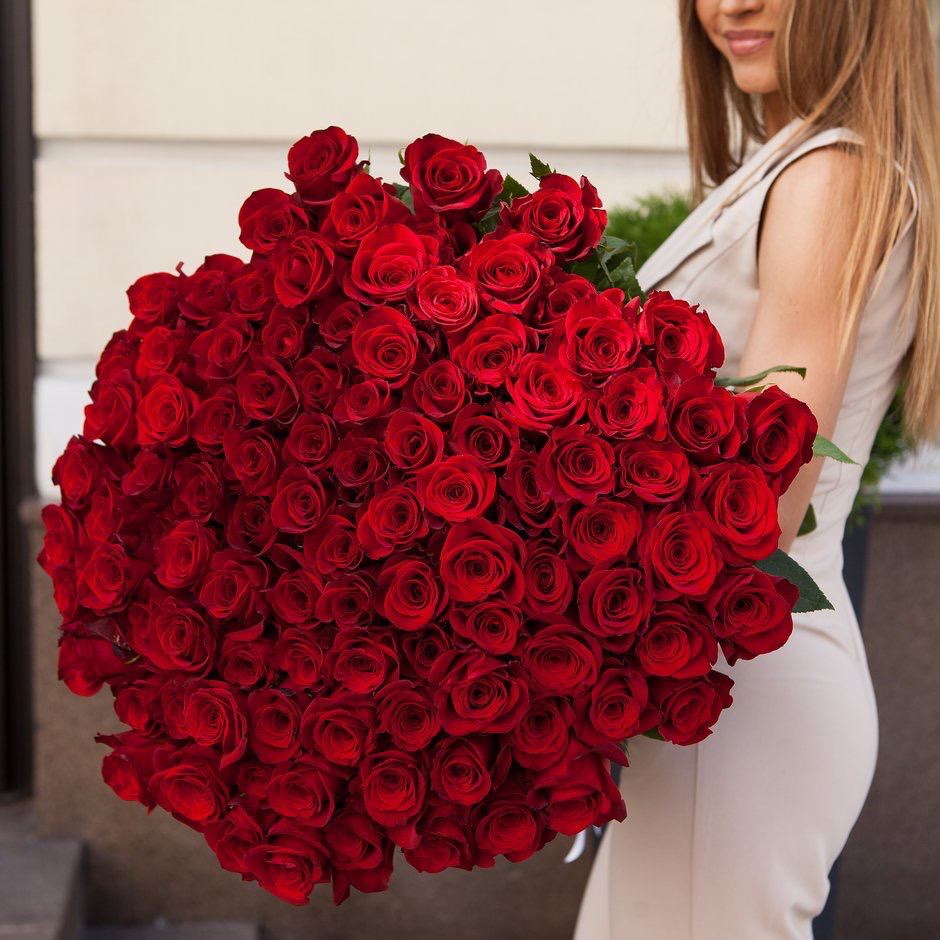 151 rosas rojas